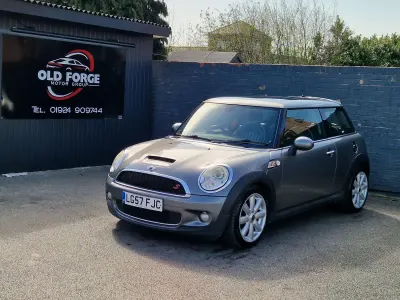 Usado Mini Cooper S Hatch 175 HP (128 kW) 2007 Cinzento Citadino