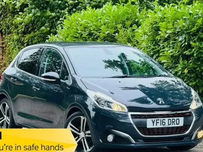 Used Peugeot 208 GT-line 110 HP (80 kW) 2016 Grey Hatchback