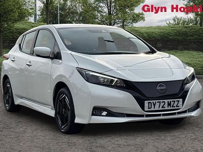 Used Nissan Leaf Acenta 110 kW (150 HP) 2022 White Hatchback
