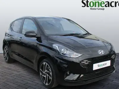 Used Hyundai i10 Premium 84 HP (61 kW) 2023 Hatchback