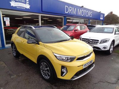 Used Kia Stonic 118 HP (86 kW) 2022 Yellow SUV