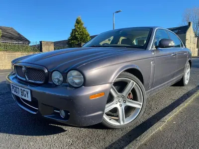 Used Jaguar XJ Executive 238 HP (175 kW) 2007 Grey Sedan