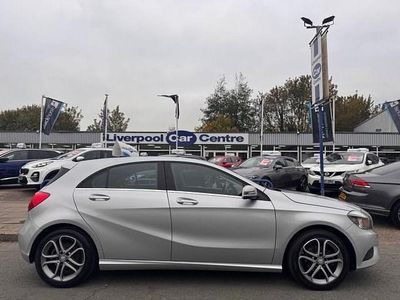 Used Mercedes A180 109 HP (80 kW) 2014 Silver Hatchback