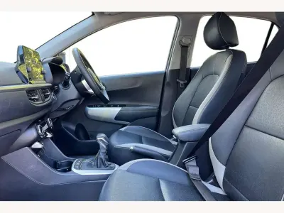 Second-hand Kia Picanto X-Line 66 CP (48 kW) 2023 Negru Hatchback