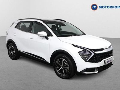 White Used 2023 Kia Sportage SUV | £25,949 (Fair price)
