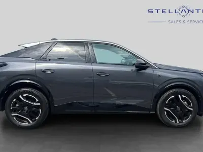 Used Peugeot e-3008