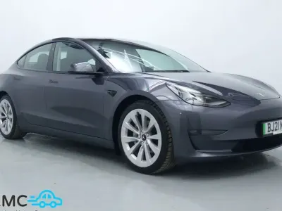 Używany Tesla Model 3 11 kW (15 KM) 2021 Sedan/Limuzyna