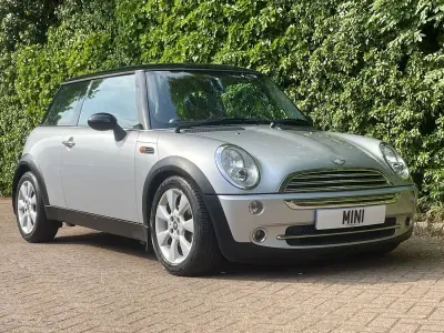 Used Mini Cooper Hatch 2006 Pure silver metallic Hatchback