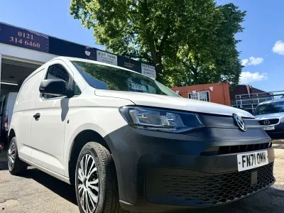 Used VW Caddy 102 HP (75 kW) 2021 White MPV