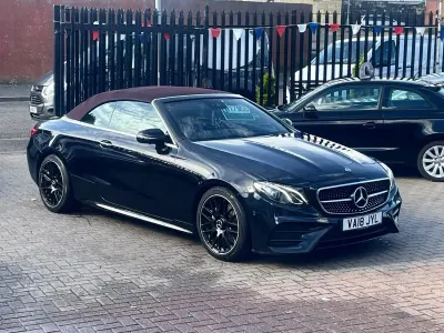 Usado Mercedes E220 AMG Line Premium 194 HP (142 kW) 2018 Preto Cabrios