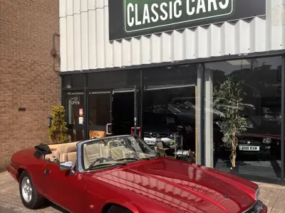 Used Jaguar XJS 238 HP (175 kW) 1993 Red Cabriolet