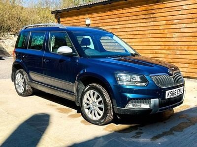Used Skoda Yeti Business Line 150 HP (110 kW) 2016 Blue SUV