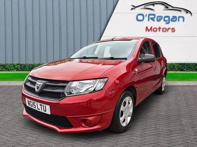 Begagnad Dacia Sandero Ambiance 2015 Röd Halvkombi