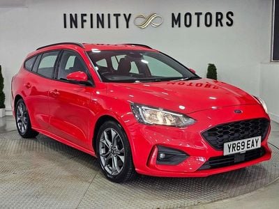 Used Ford Focus ST-Line 120 HP (88 kW) 2019 Red Estate