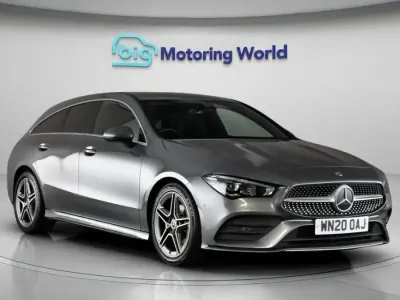 Begagnad Mercedes CLA180 AMG line 2020 Grå Sedan