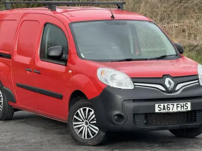 Used Renault Kangoo Business 90 HP (66 kW) 2017 Red MPV
