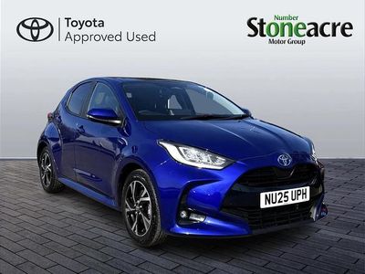 Used Toyota Yaris Hybrid Design 116 HP (85 kW) 2025 Blue Hatchback
