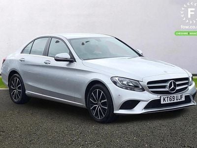 Usado Mercedes C200 Active 184 HP (135 kW) 2020 Prateado Sedan
