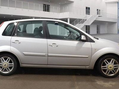 Silver Used 2007 Ford Fiesta Ghia Hatchback | £2,899 (A bit pricey)