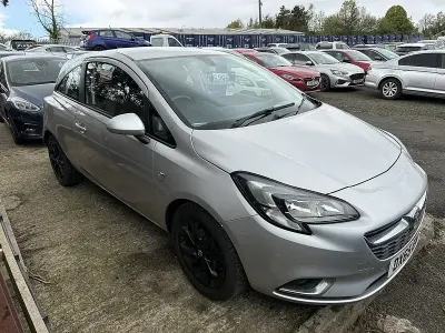 Used Vauxhall Corsa SRi 90 HP (66 kW) 2016 Silver Hatchback