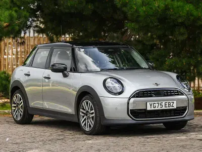 Used Mini Cooper Classic 114 kW (156 HP) 2025 Silver Hatchback