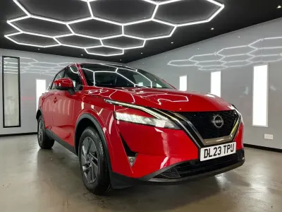 Used Nissan Qashqai Acenta Premium 2023 Red SUV