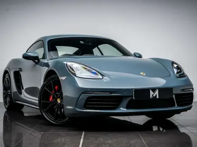 Used Porsche 718 350 HP (257 kW) 2017 Blue Coupe
