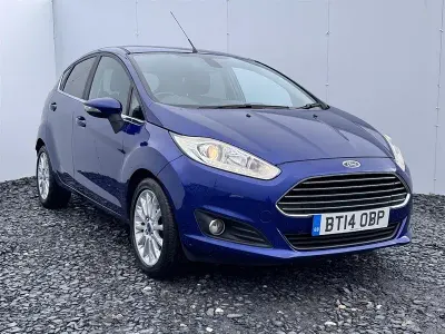 Second-hand Ford Fiesta Titanium X 125 CP (91 kW) 2014 Albastru Hatchback