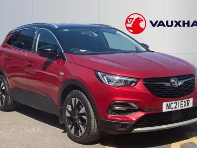 Used Vauxhall Grandland X Edition 130 HP (95 kW) 2021 Red SUV