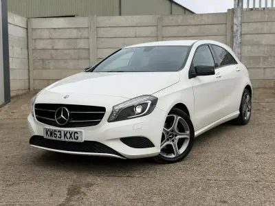 Used Mercedes A200 136 HP (100 kW) 2014 White Hatchback