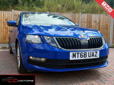 Used Skoda Octavia SE Technology 116 HP (85 kW) 2018 Blue Hatchback