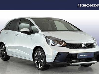 Second-hand Honda Jazz Advance 120 CP (88 kW) 2023 Alb Hatchback