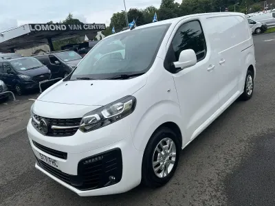 Used Vauxhall Vivaro Sportive 120 HP (88 kW) 2021 White MPV