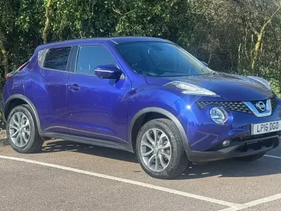 Used Nissan Juke Tekna 115 HP (84 kW) 2016 Blue SUV
