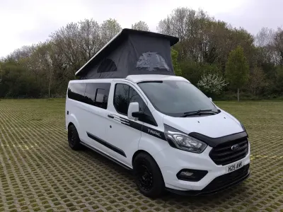 Used Ford Transit Custom 105 HP (77 kW) 2021 White Van