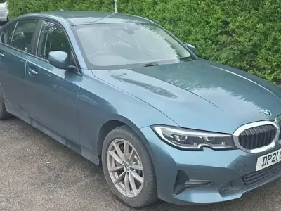 Usado BMW 330e Impressive 292 CV (214 kW) 2021 Azul Berlina
