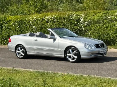 Used Mercedes CLK320 Avantgarde 218 HP (160 kW) 2004 Silver Cabriolet