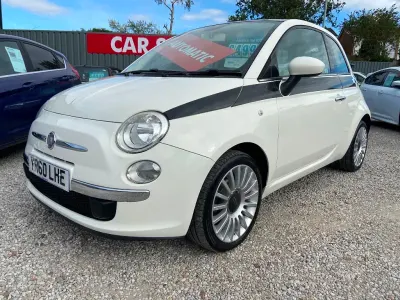Used Fiat 500 Lounge 69 HP (50 kW) 2010 White Hatchback