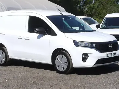 Used Nissan Townstar Tekna 130 HP (95 kW) 2024 White Van