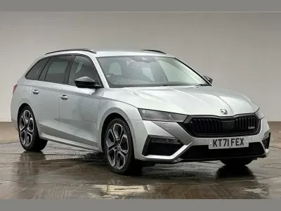 Used Skoda Octavia vRS 245 HP (180 kW) 2022 Brilliant silver metallic Estate