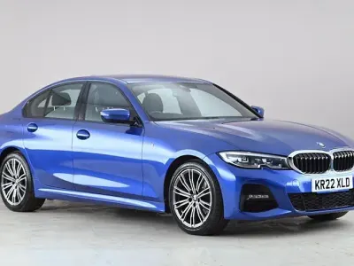 Usado BMW 318 M Sport 156 CV (114 kW) 2022 Azul Berlina