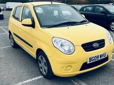 Used Kia Picanto 64 HP (47 kW) 2009 Yellow Hatchback