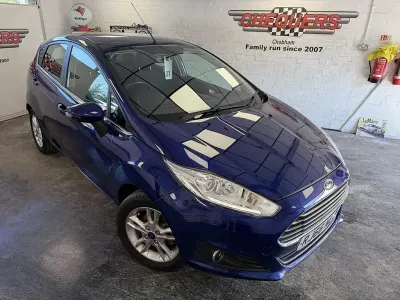 Used Ford Fiesta Zetec 100 HP (73 kW) 2017 Blue Hatchback