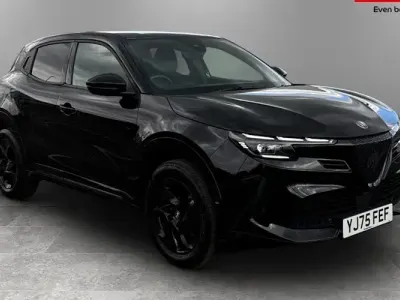 Used Alfa Romeo Junior 136 HP (100 kW) 2025 Black SUV