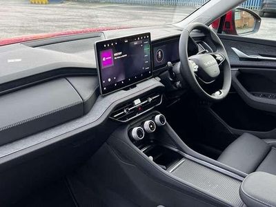 Used Skoda Kodiaq SE L 147 HP (108 kW) 2025 Velvet red metallic SUV