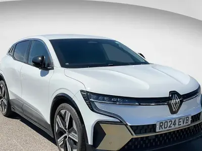 Used Renault Megane E-Tech Iconic 160 kW (218 HP) 2023 Hatchback