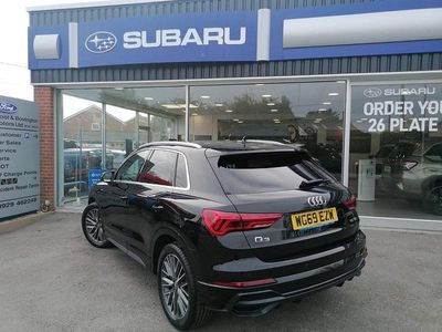 Używany Audi Q3 S-Line 150 KM (110 kW) 2019 Czarny SUV