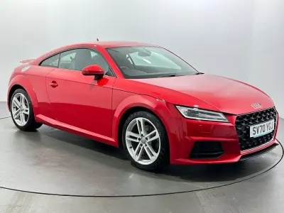 Używany Audi TT Sport 197 KM (144 kW) 2020 Czerwony Coupe