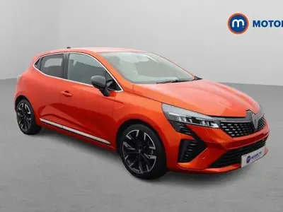 Used Renault Clio Techno 90 HP (66 kW) 2024 Orange Hatchback