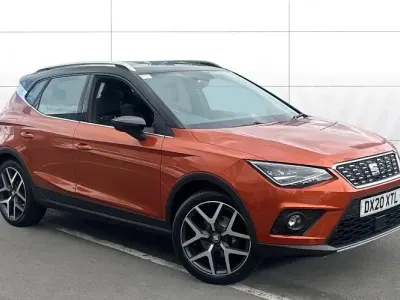 Begagnad Seat Arona XCELLENCE Lux 116 HK (85 kW) 2020 Orange SUV